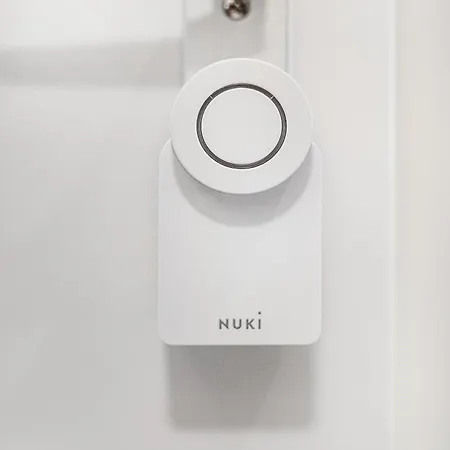 Апартаменты Exquisite Superior 80m2 Mit 2 Schlafzimmern & Badewanne - Messe Эссен