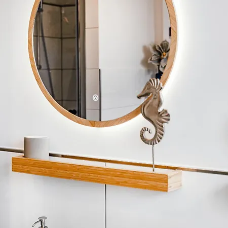 Exquisite Superior 80m2 Mit 2 Schlafzimmern & Badewanne - Messe Эссен