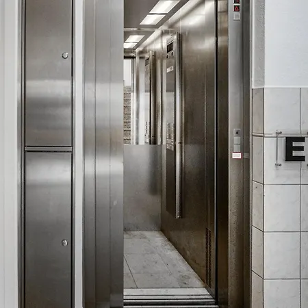 Apartamento Exquisite Superior 80m2 Mit 2 Schlafzimmern & Badewanne - Messe Essen