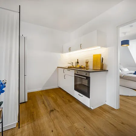 Apartamento Exquisite Superior 80m2 Mit 2 Schlafzimmern & Badewanne - Messe