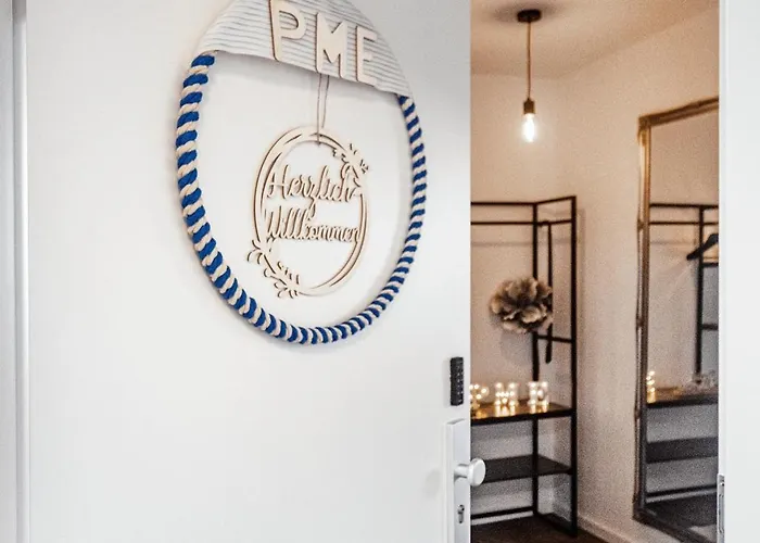 Exquisite Superior 80m2 Mit 2 Schlafzimmern & Badewanne - Messe *