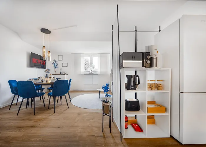 Exquisite Superior 80m2 Mit 2 Schlafzimmern & Badewanne - Messe Apartment *